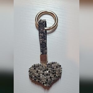 Elegant Black and Silver Heart Keychain